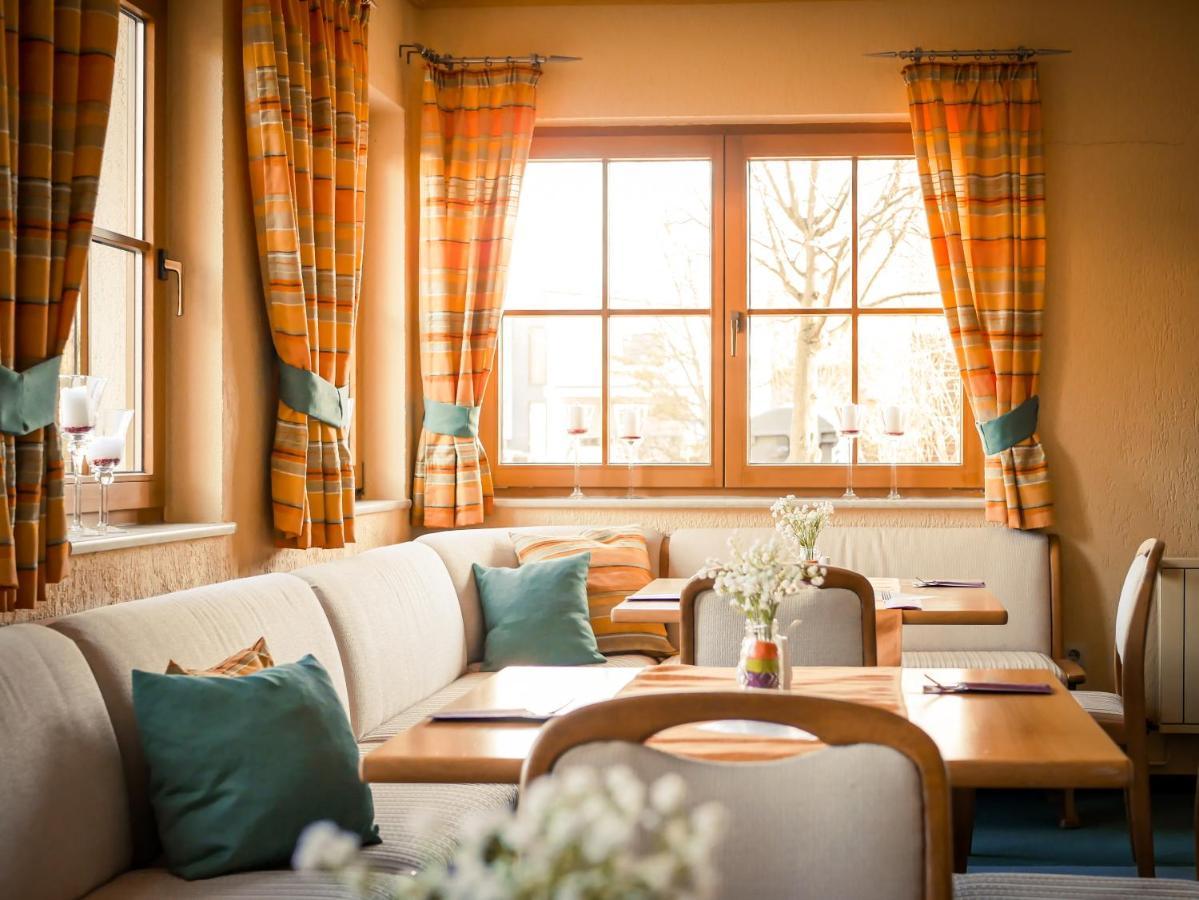 Schneiderlein Hotel Limabach - Oberfrohna Extérieur photo