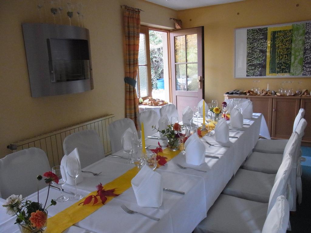 Schneiderlein Hotel Limabach - Oberfrohna Extérieur photo