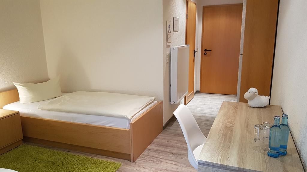 Schneiderlein Hotel Limabach - Oberfrohna Extérieur photo